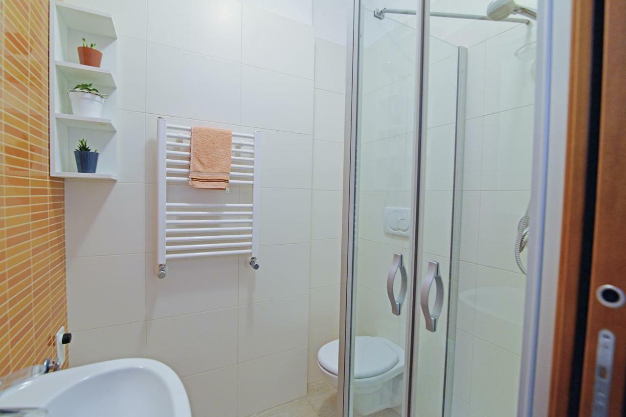 Casa Roberta Bed & Breakfast Monopoli Exterior photo